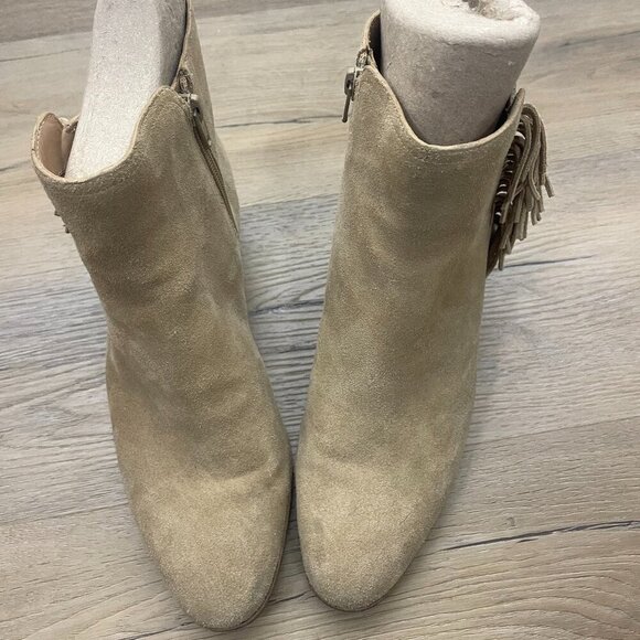Banana Republic Hello Sole Mate Suede Leather Zip Fringe Ankle Booties 8.5M - Picture 2 of 7